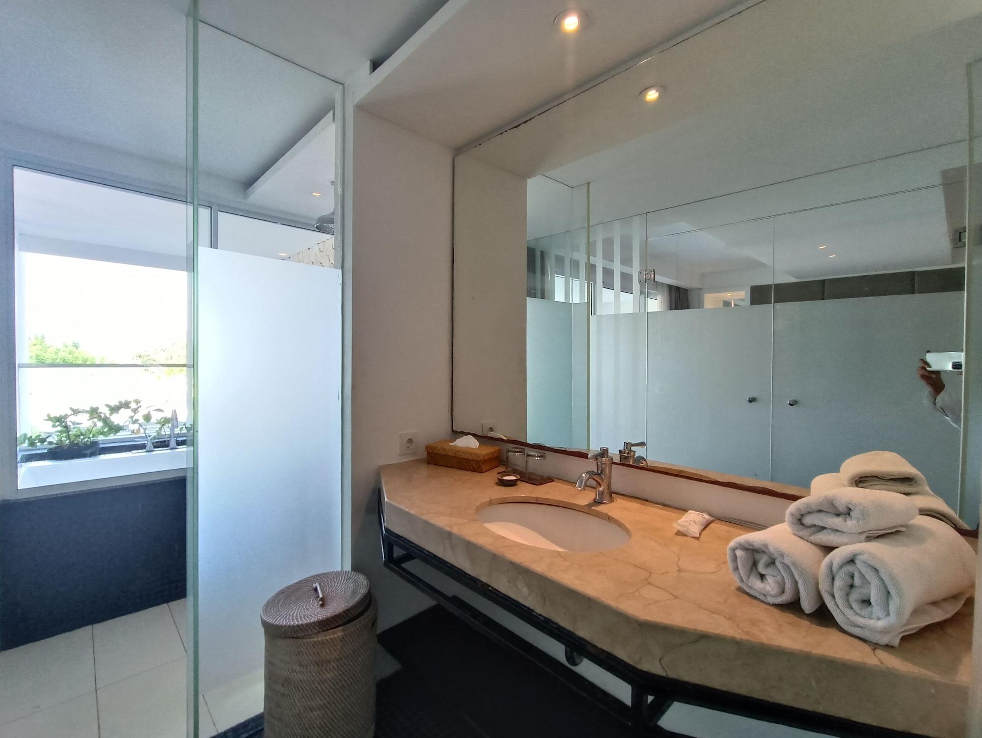 Benoa Sea Suites And Villas Nusa Dua  Exterior foto